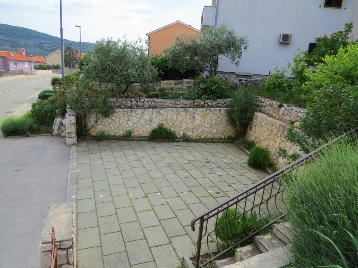 Guesthouse Villa Marija Cres Exterior photo